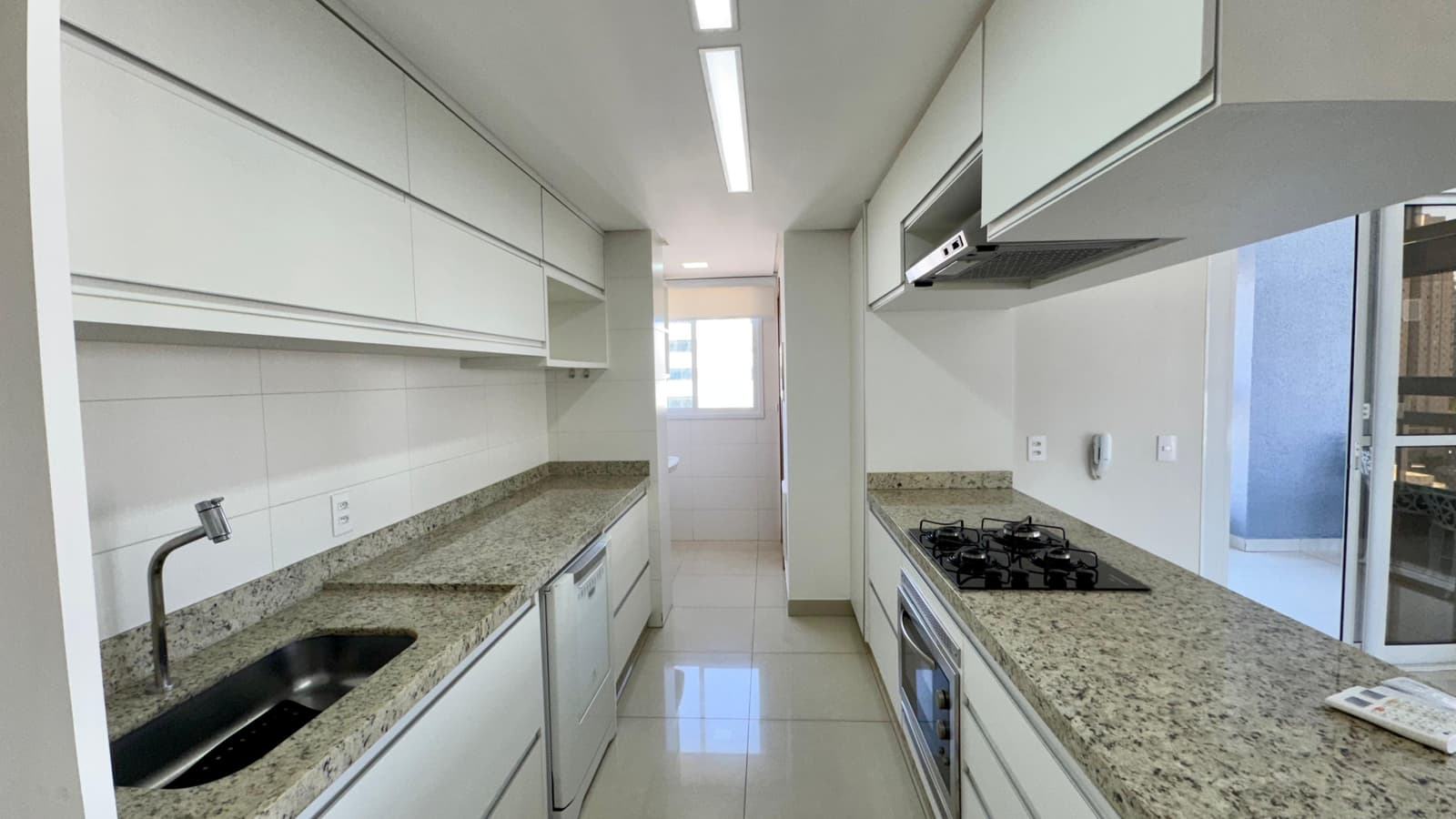 APARTAMENTO 2 QUARTOS 1 SUITE - SETOR OESTE - Lounge 22 Home Design