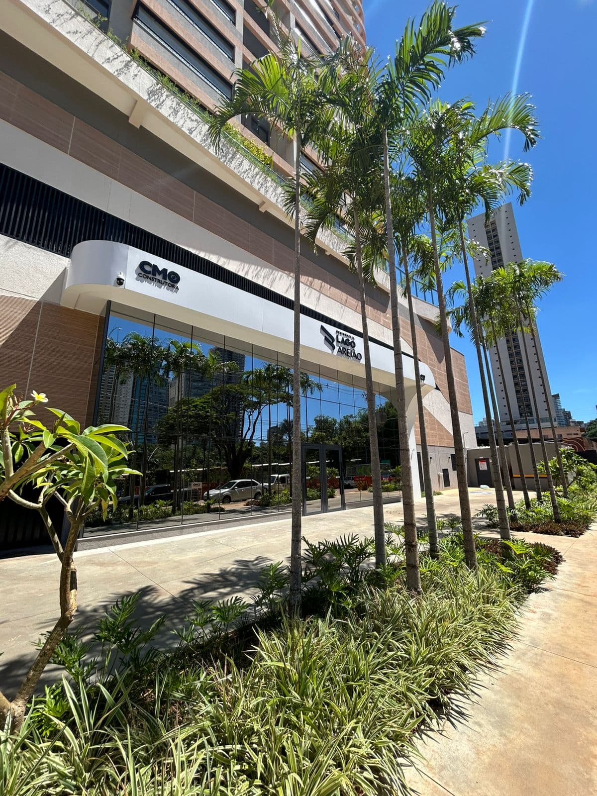 APARTAMENTO 2 SUITES E LAVABO -PEDRO LUDOVICO - VISTA PARQUE AREIÃO