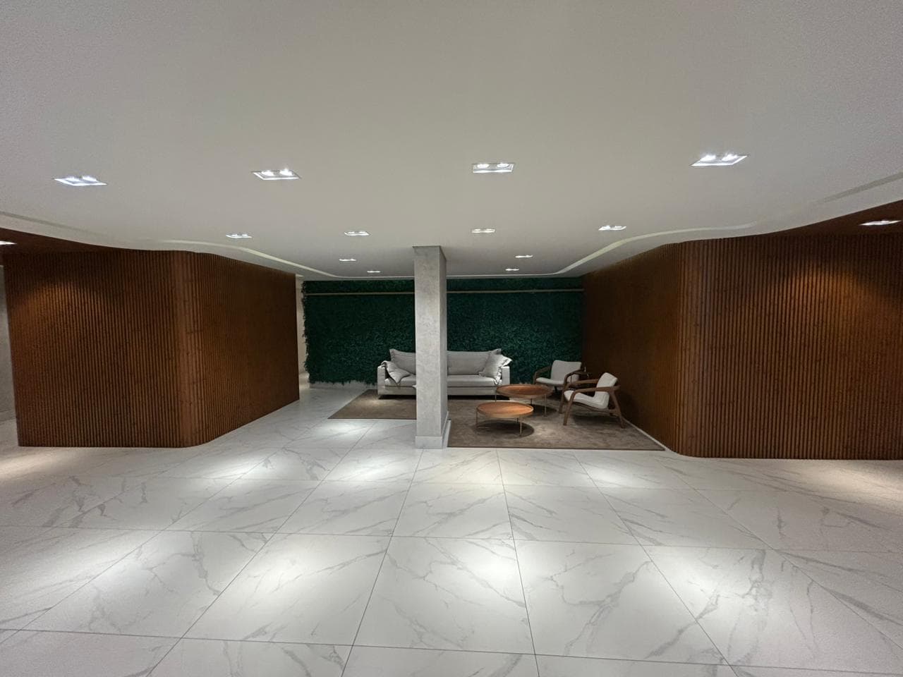 APARTAMENTO 2 SUITES E LAVABO -PEDRO LUDOVICO - VISTA PARQUE AREIÃO