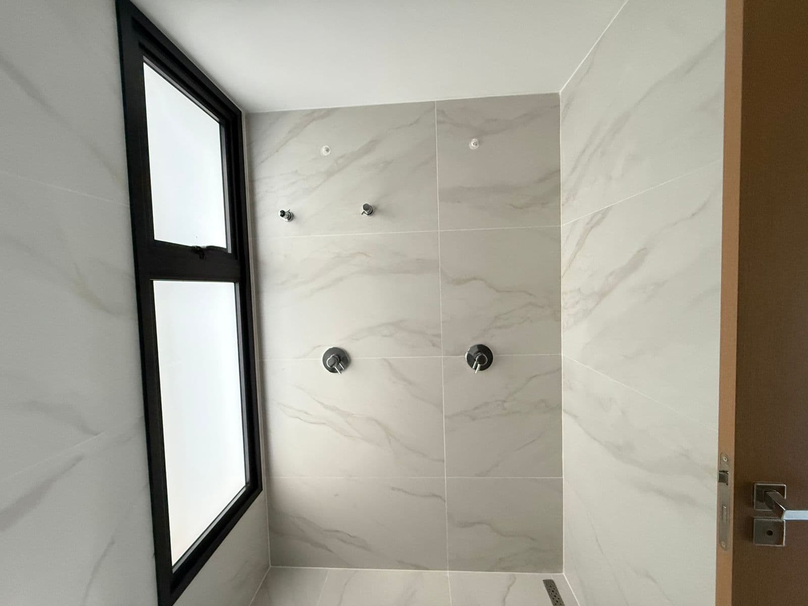 APARTAMENTO 2 SUITES NO SETOR BUENO - MAESTRO RESIDENZA