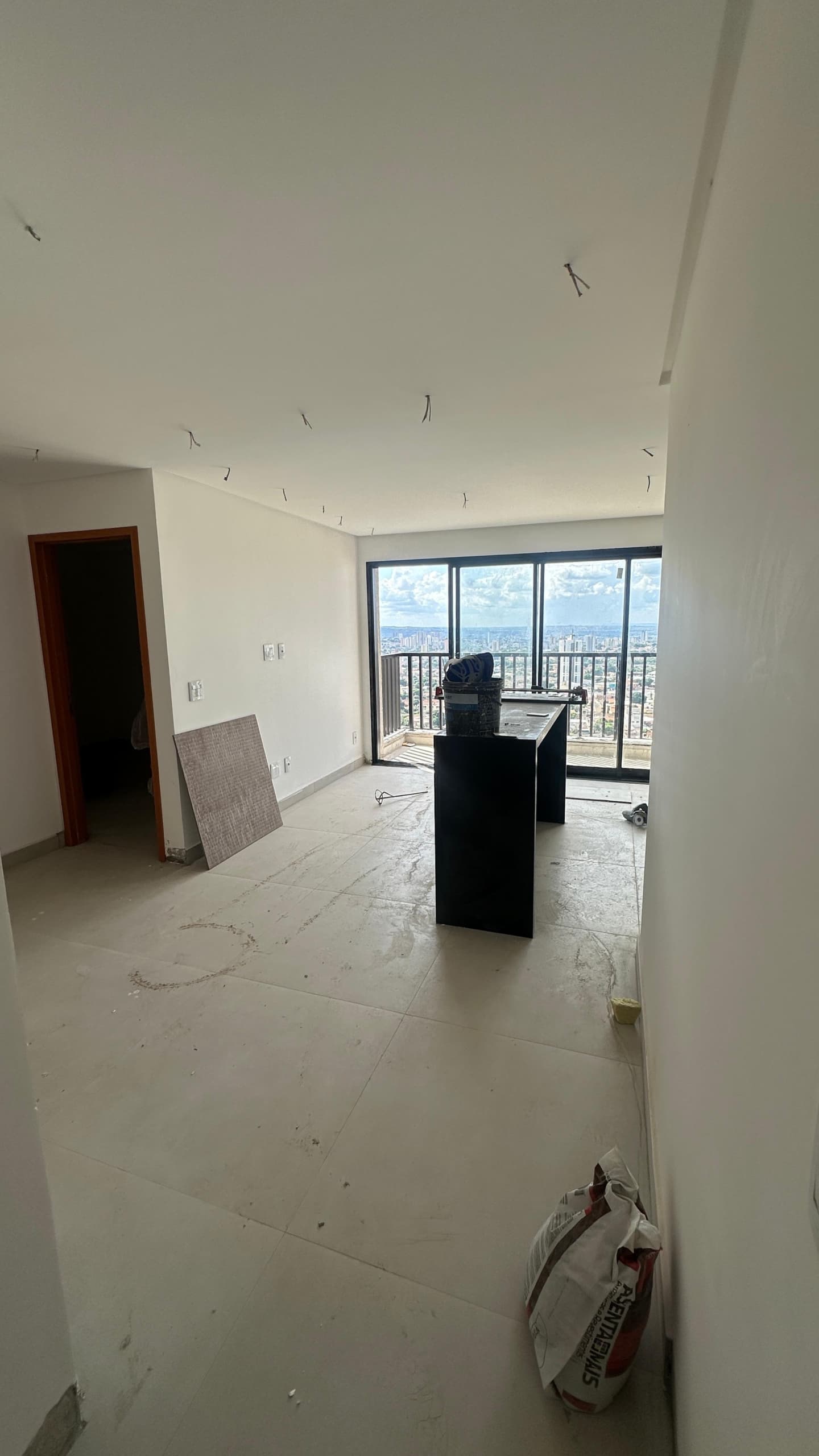 APARTAMENTO 2 SUITES PLENAS NO PARQUE AMAZÔNIA - LAKE HOUSE RESIDENCE