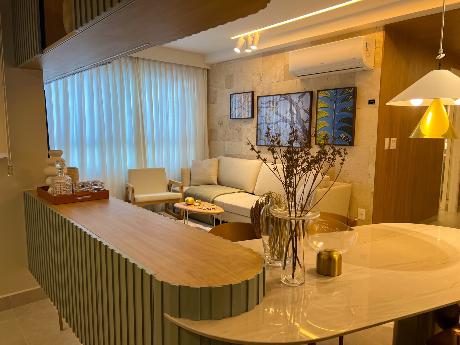 APARTAMENTO 2 SUÍTES - SETOR MARISTA- LIV URBAN