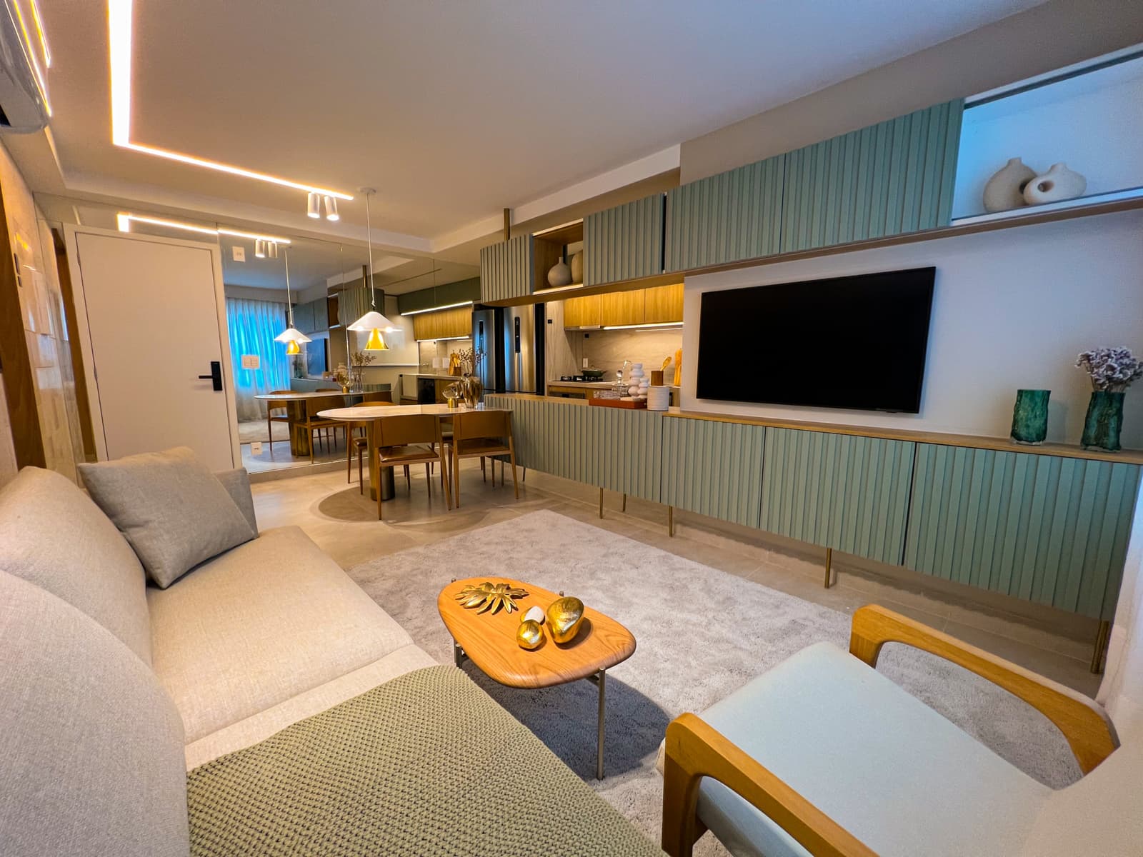 APARTAMENTO 2 SUÍTES - SETOR MARISTA- LIV URBAN