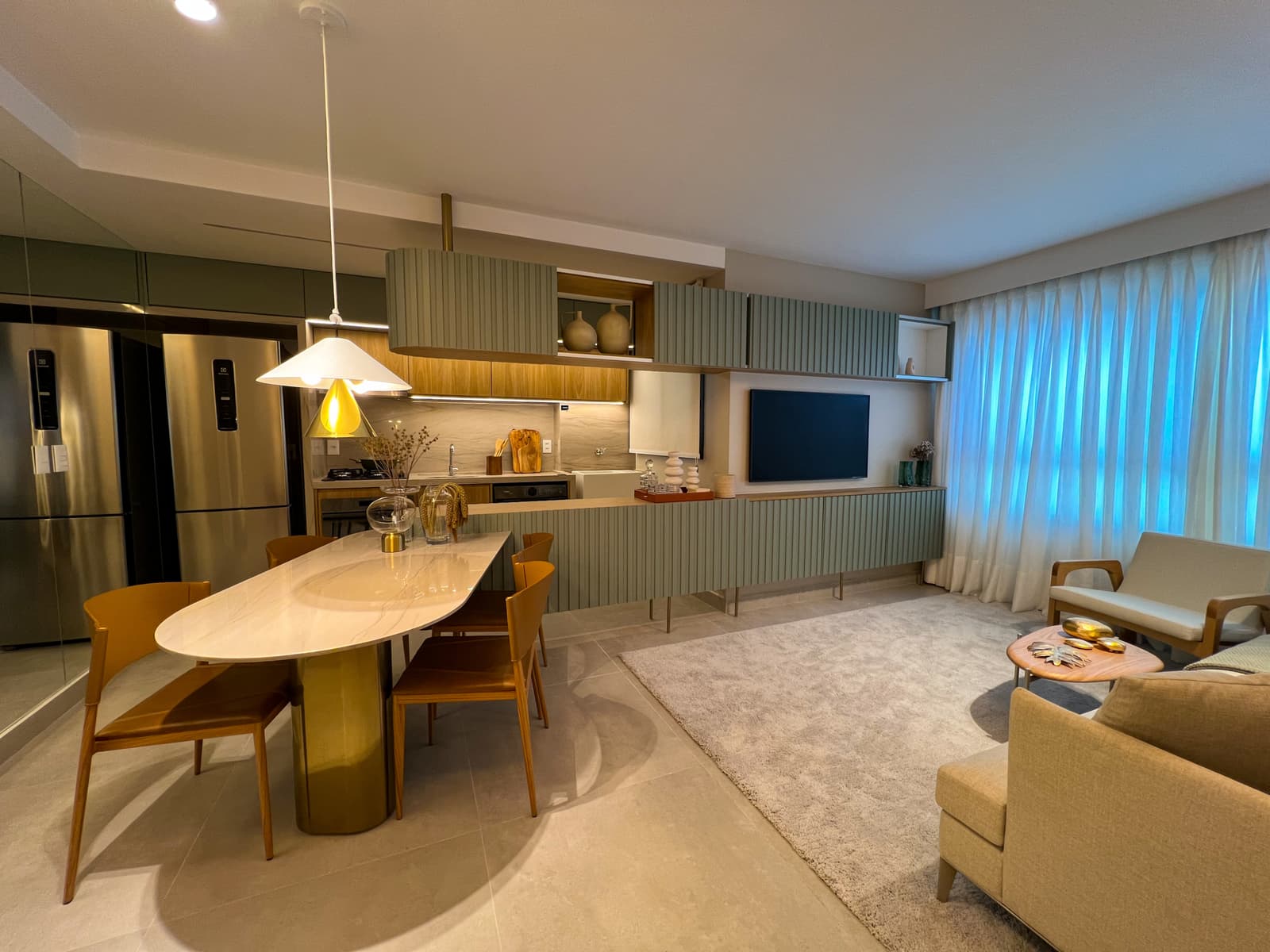 APARTAMENTO 2 SUÍTES - SETOR MARISTA- LIV URBAN
