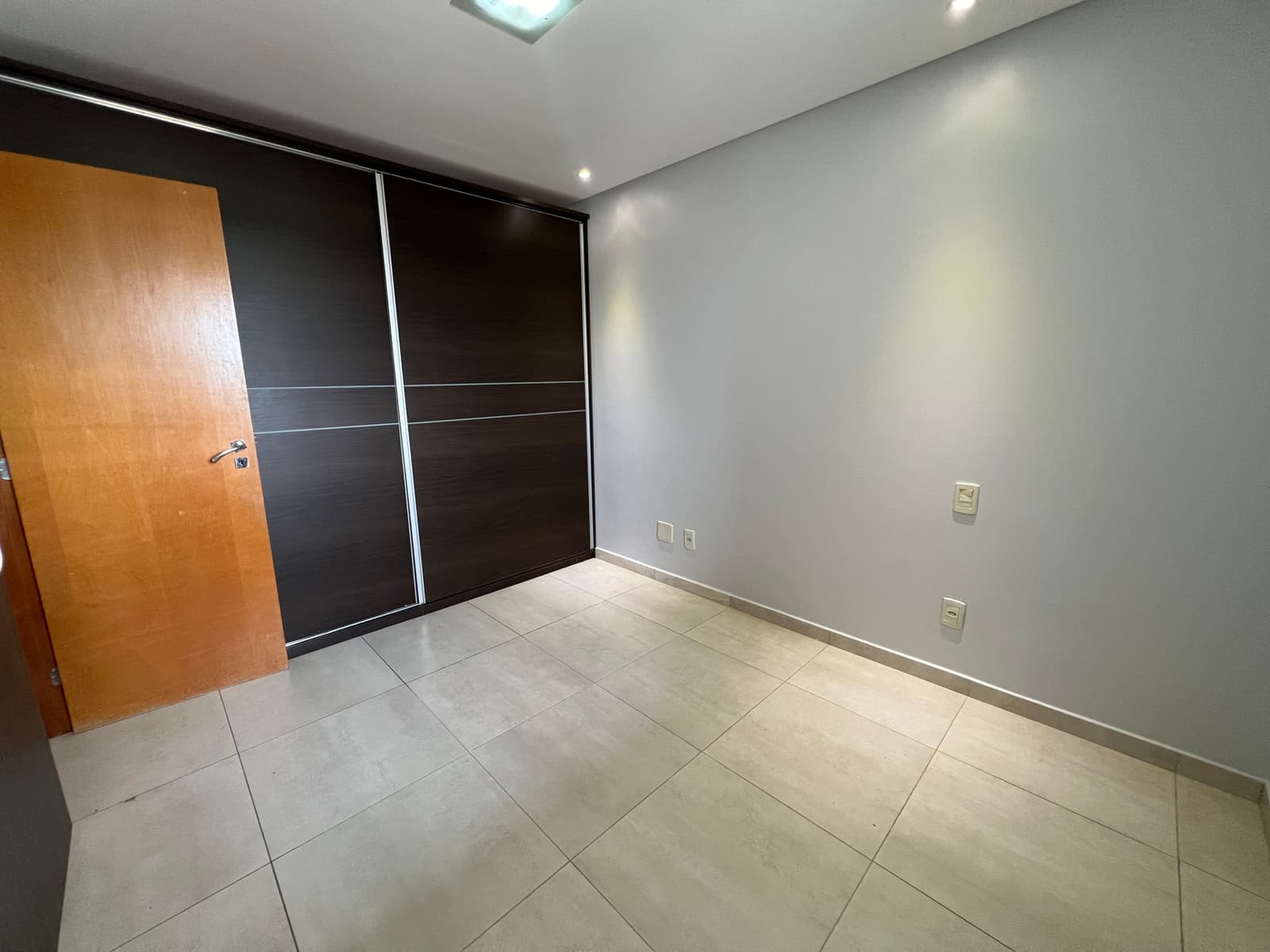 APARTAMENTO 3 QUARTOS, 2 AMERICANAS - JARDIM GOIÁS - VISAGE PLATINE