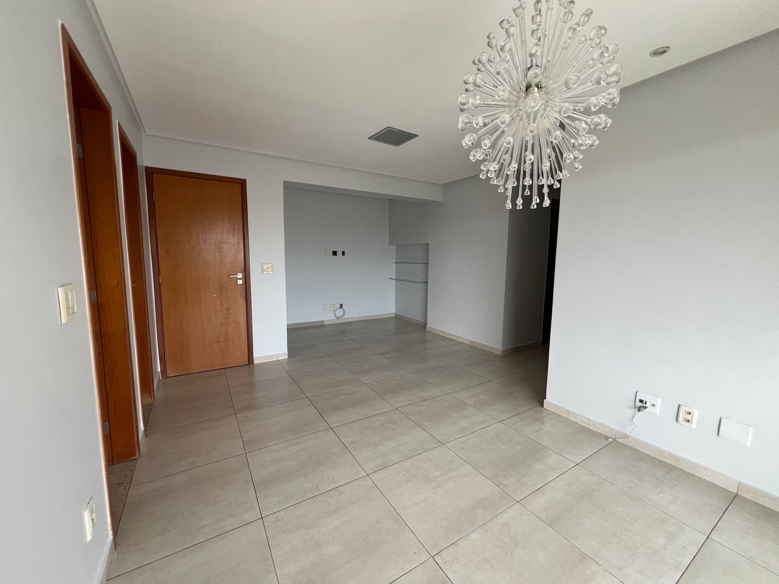 APARTAMENTO 3 QUARTOS, 2 AMERICANAS - JARDIM GOIÁS - VISAGE PLATINE