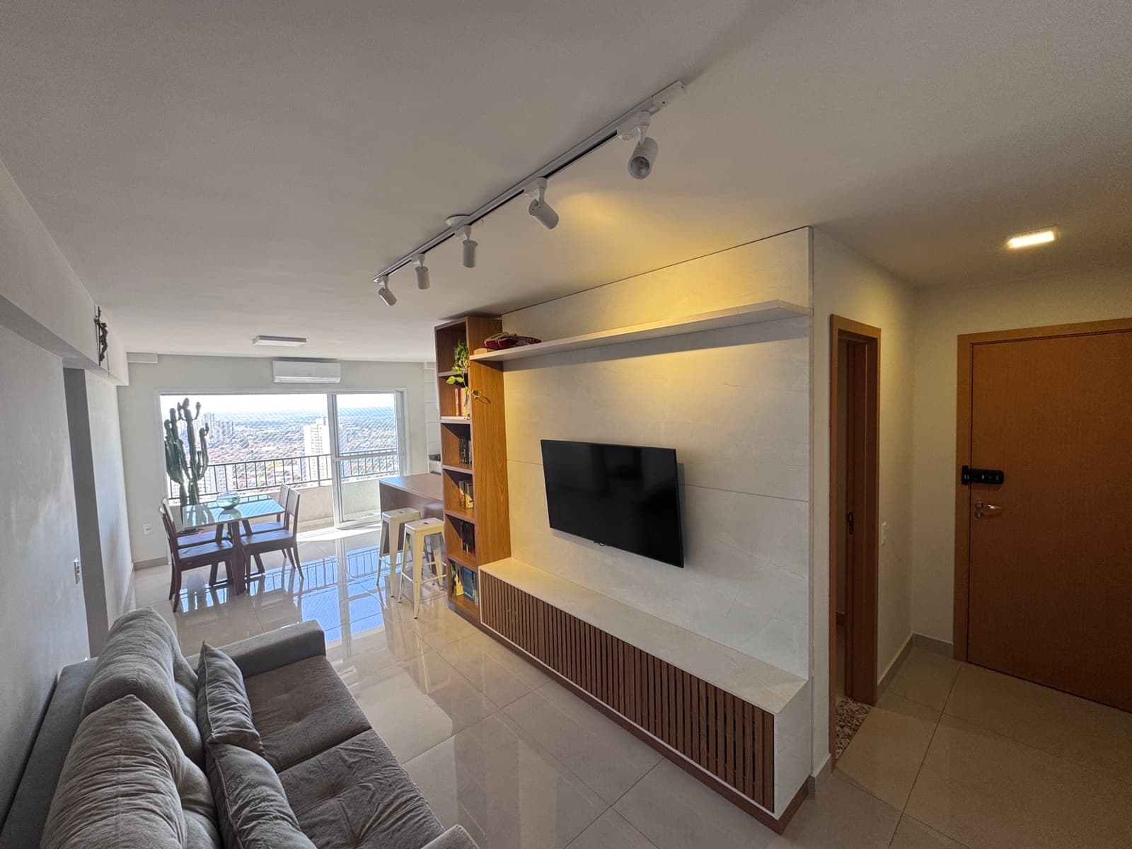 APARTAMENTO 3 QUARTOS E 1 SUITE ST. PEDRO LUDOVICO - ALTO AREIÃO