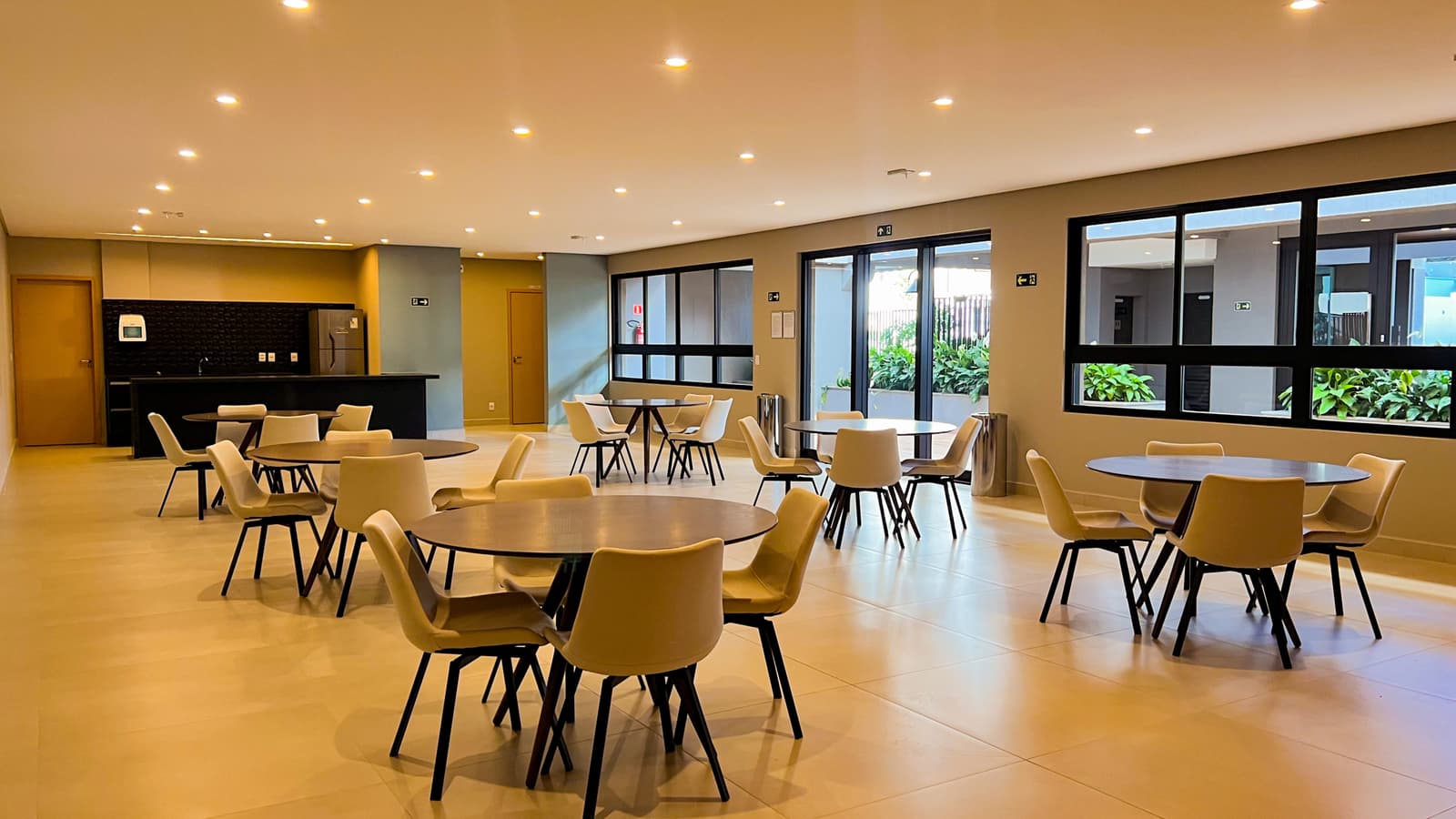APARTAMENTO 3 QUARTOS NO SERRINHA - BLISS ENJOY LIFE