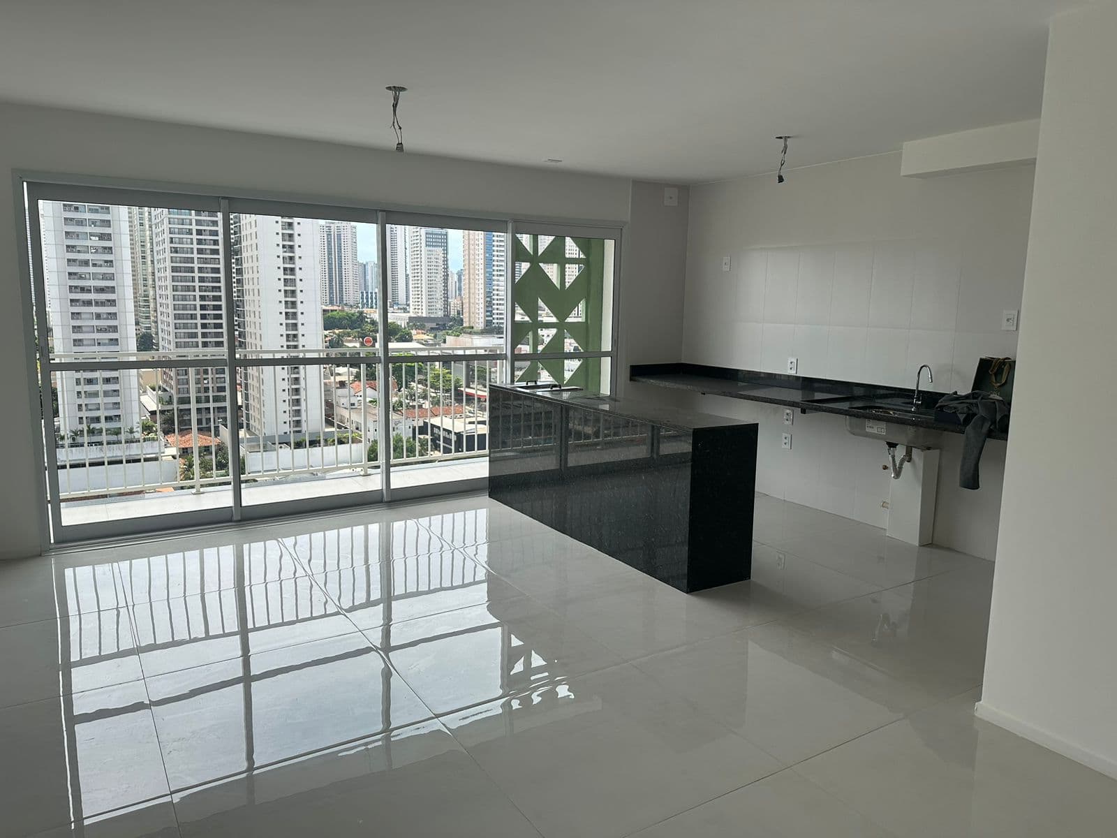 Apartamento 3 Quartos para Venda no Setor Bueno - Goiânia