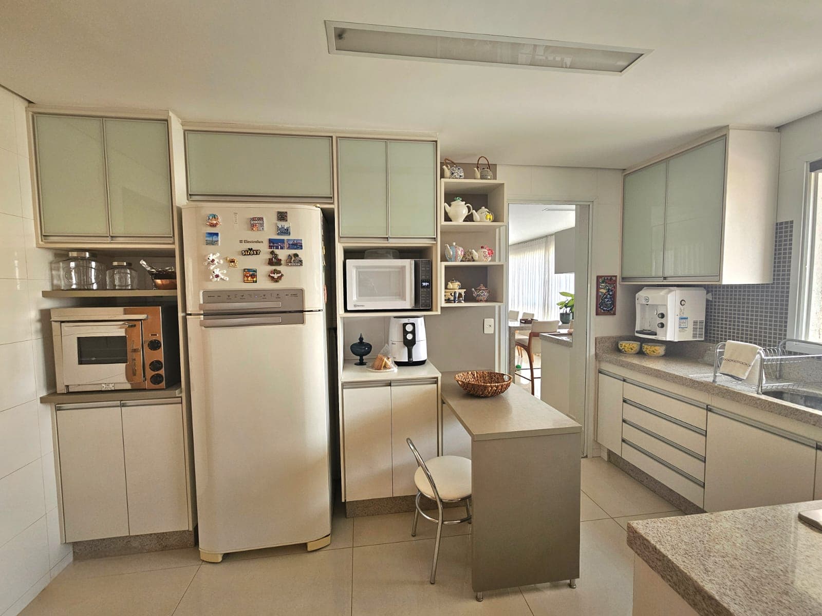 APARTAMENTO 3 SUITES - 2 VAGAS - SETOR BUENO - ATMOSPHERE FRONT PARK
