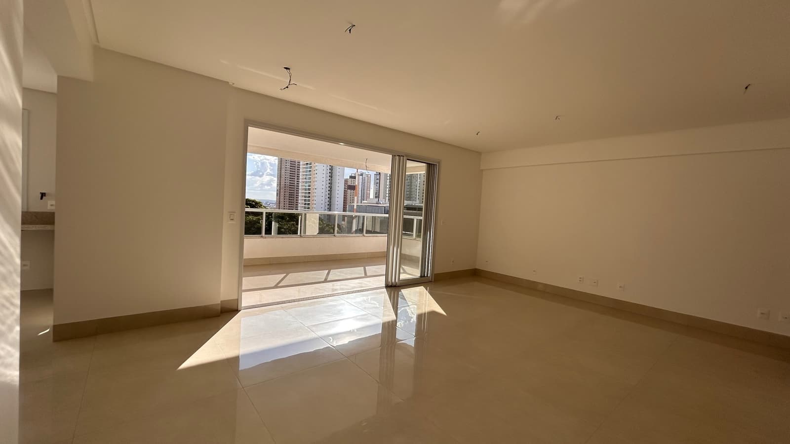 APARTAMENTO 3 SUITES E LAVABO NO SETOR BUENO -SUPREME RESIDENCE