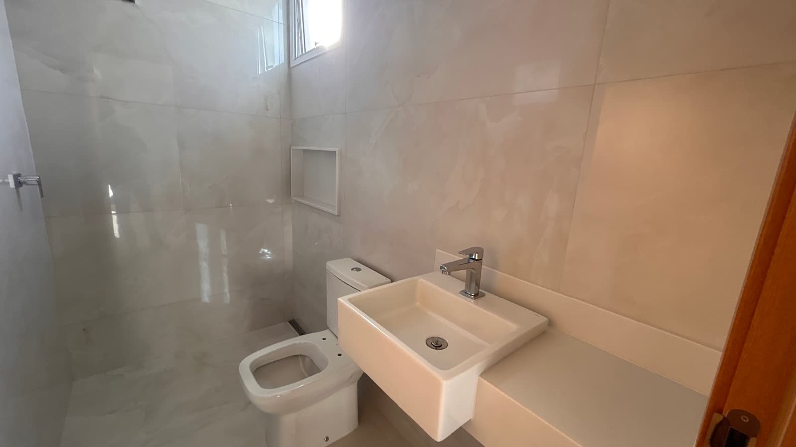 APARTAMENTO 3 SUITES E LAVABO NO SETOR BUENO -SUPREME RESIDENCE