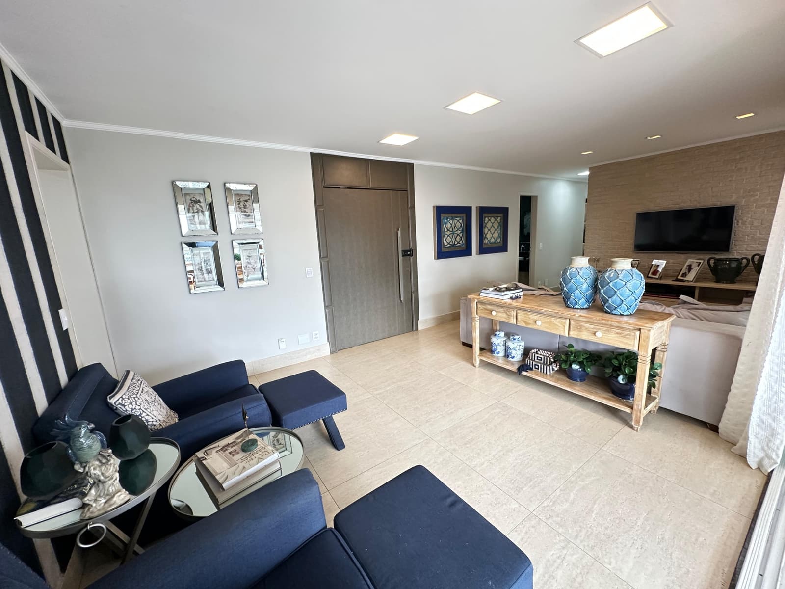 APARTAMENTO 3 SUITES NIO SETOR BUENO - VARANDAS DA PRAÇA LIFESTYLE