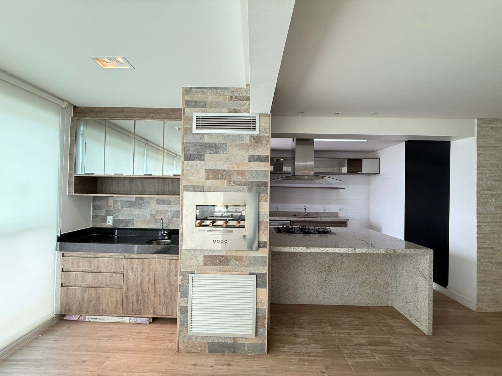 APARTAMENTO 3 SUITES NO SETOR BUENO- Le Quartier Charm Residence