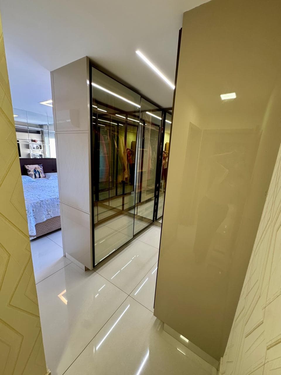 APARTAMENTO 3 SUITES NO SETOR BUENO - Persona Bueno