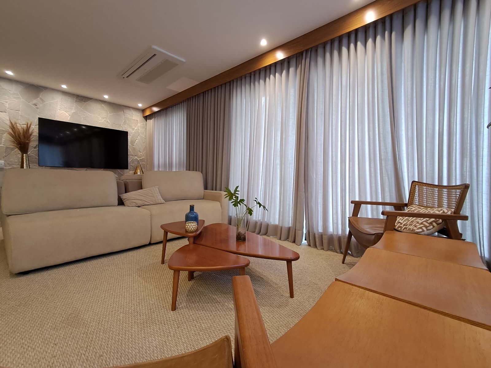APARTAMENTO 3 SUITES NO SETOR MARISTA - VERO GOME GOURMET