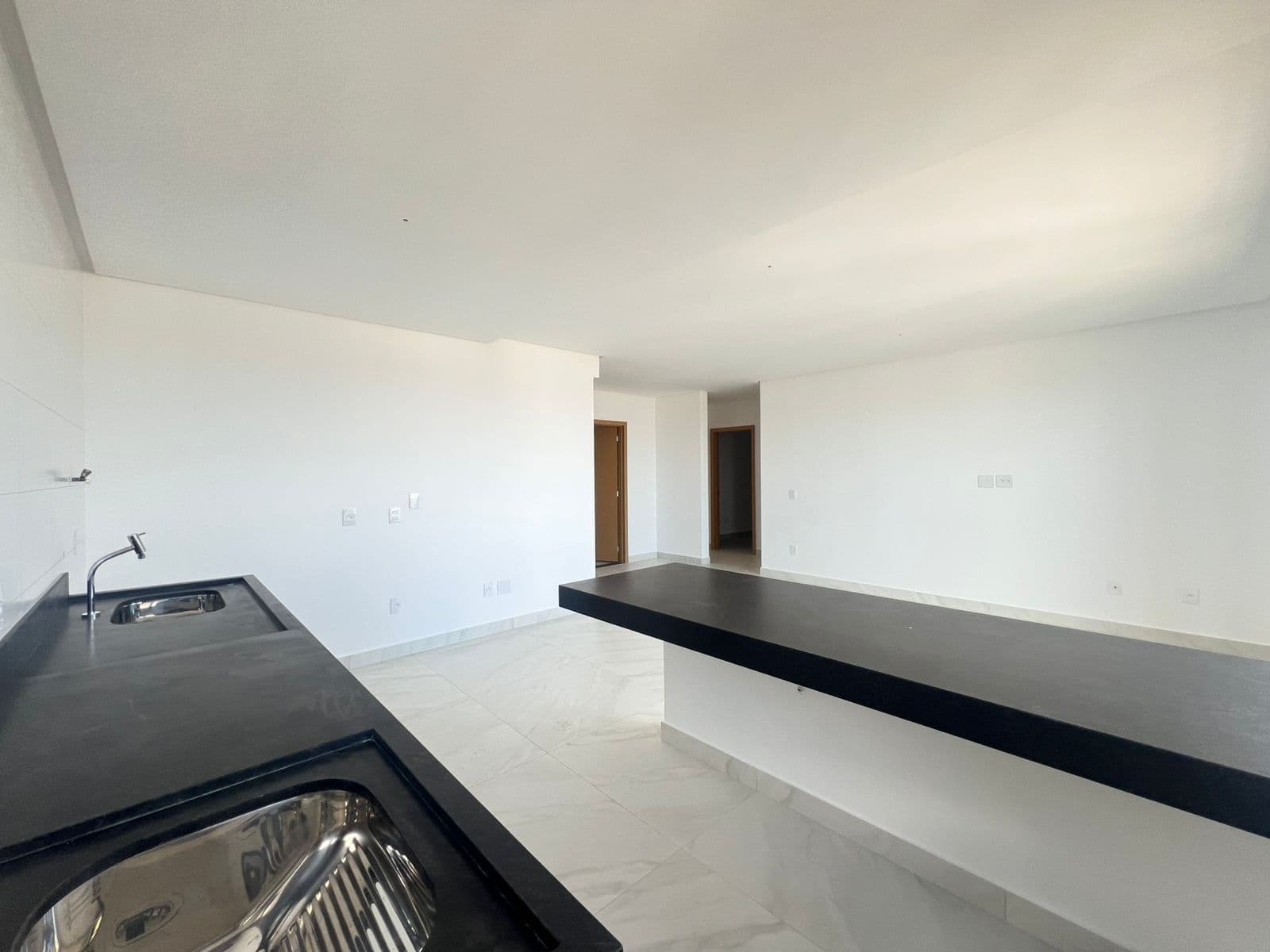 APARTAMENTO 3 SUITES NO SETOR MARISTA - WTC - World Trade Center Goiânia