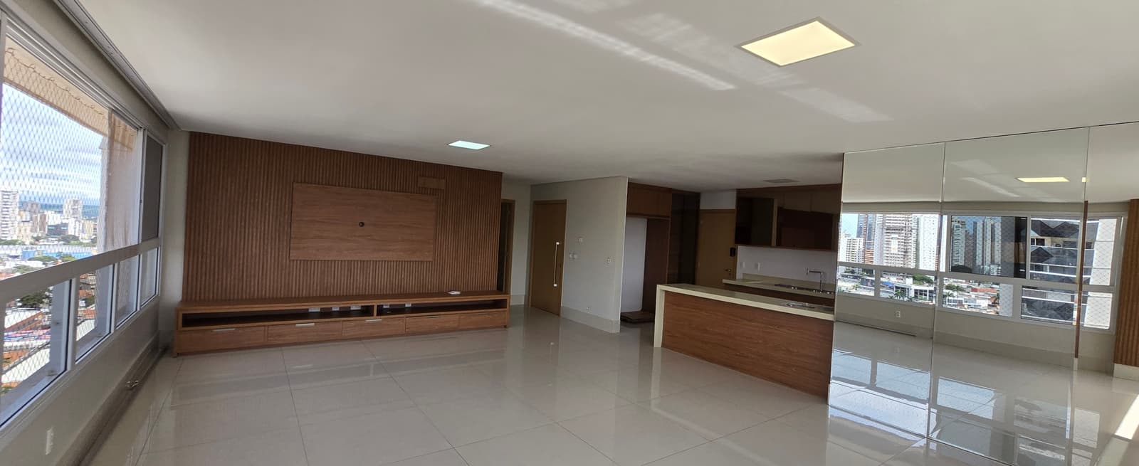 APARTAMENTO 3 SUITES PLENAS NO SETOR MARISTA - LEBLON MARISTA