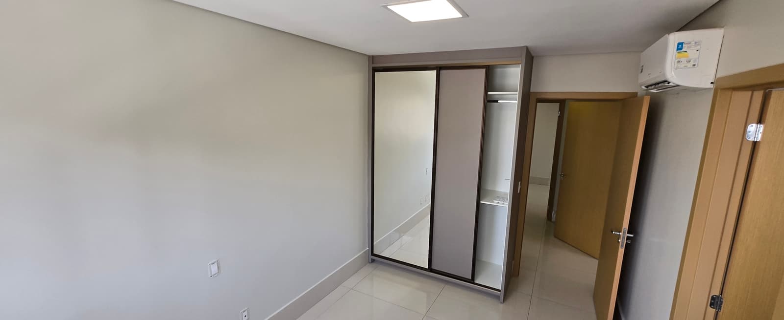 APARTAMENTO 3 SUITES PLENAS NO SETOR MARISTA - LEBLON MARISTA