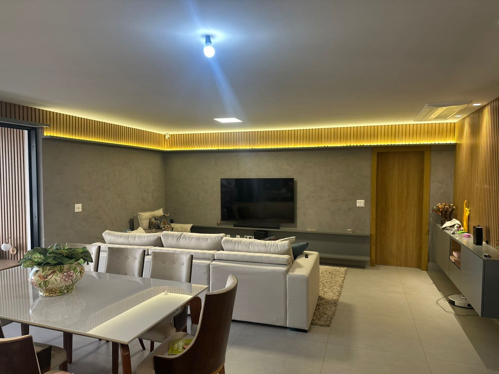APARTAMENTO 3 SUITES - SETOR BUENO - RESIDENCIAL FINEST BUENO