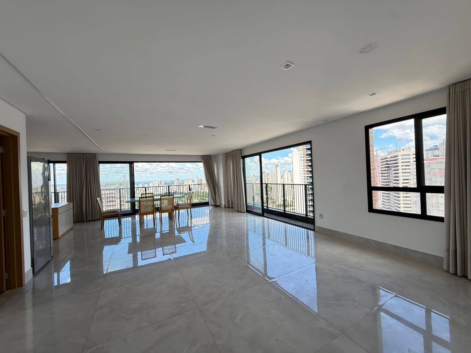 APARTAMENTO 3 SUITES - SETOR MARISTA - Vero Home Gourmet
