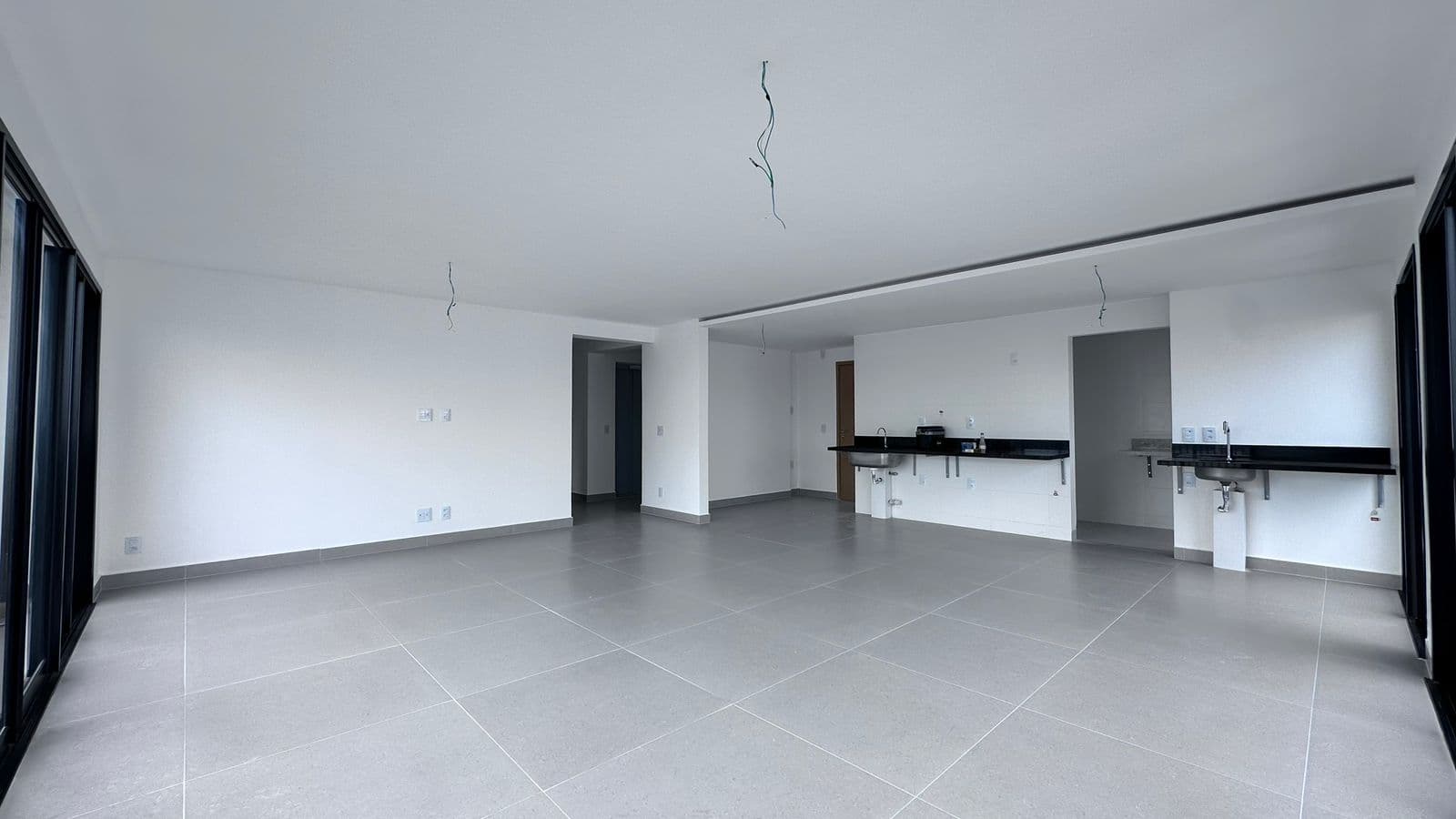 APARTAMENTO 3 SUÍTES SETOR SERRINHA - 02 VAGAS - OPUS TELLURE