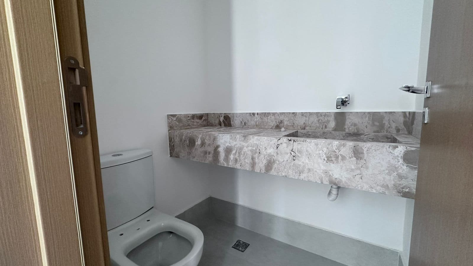 APARTAMENTO 3 SUÍTES SETOR SERRINHA - 02 VAGAS - OPUS TELLURE