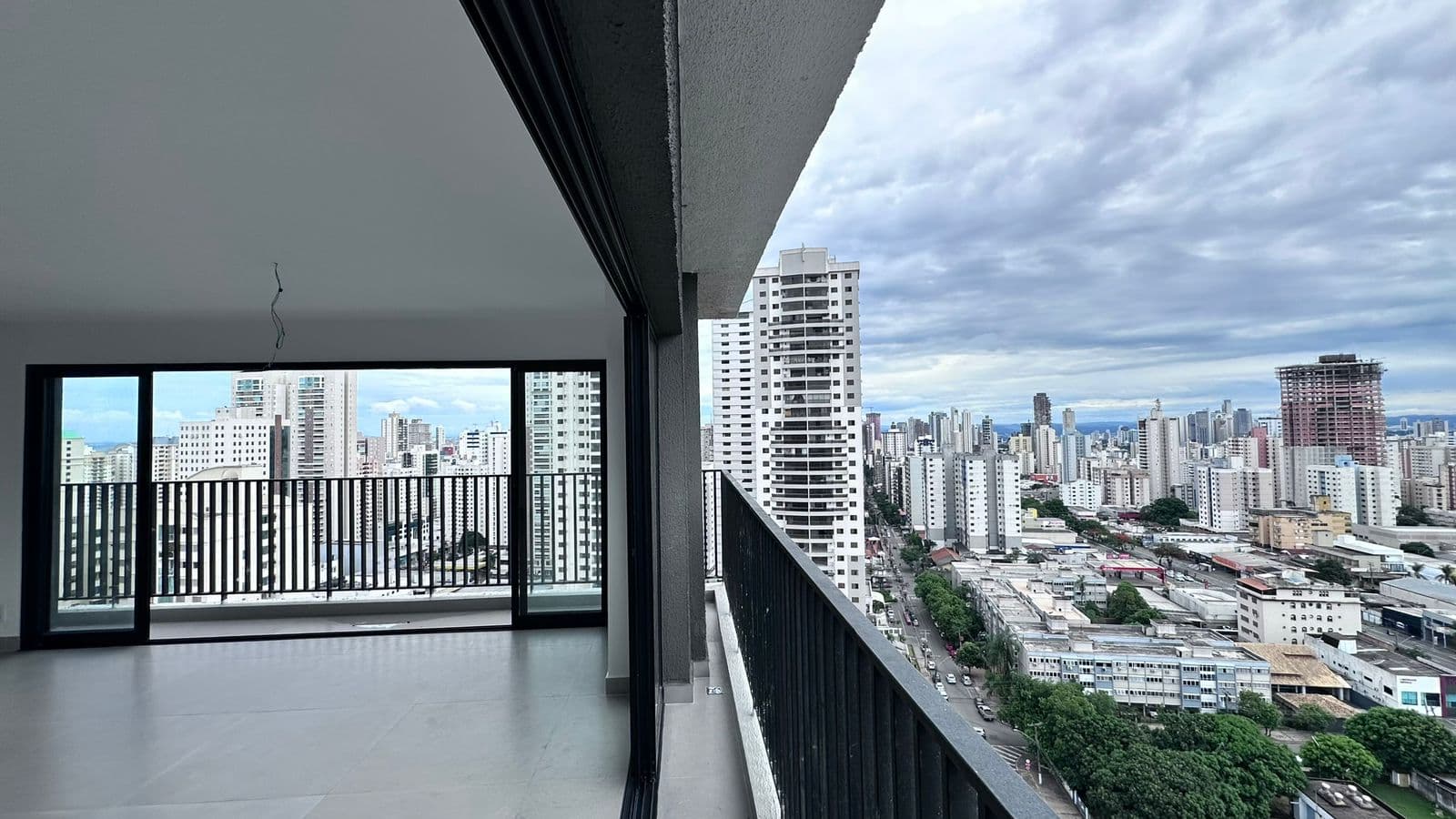 APARTAMENTO 3 SUÍTES SETOR SERRINHA - 02 VAGAS - OPUS TELLURE