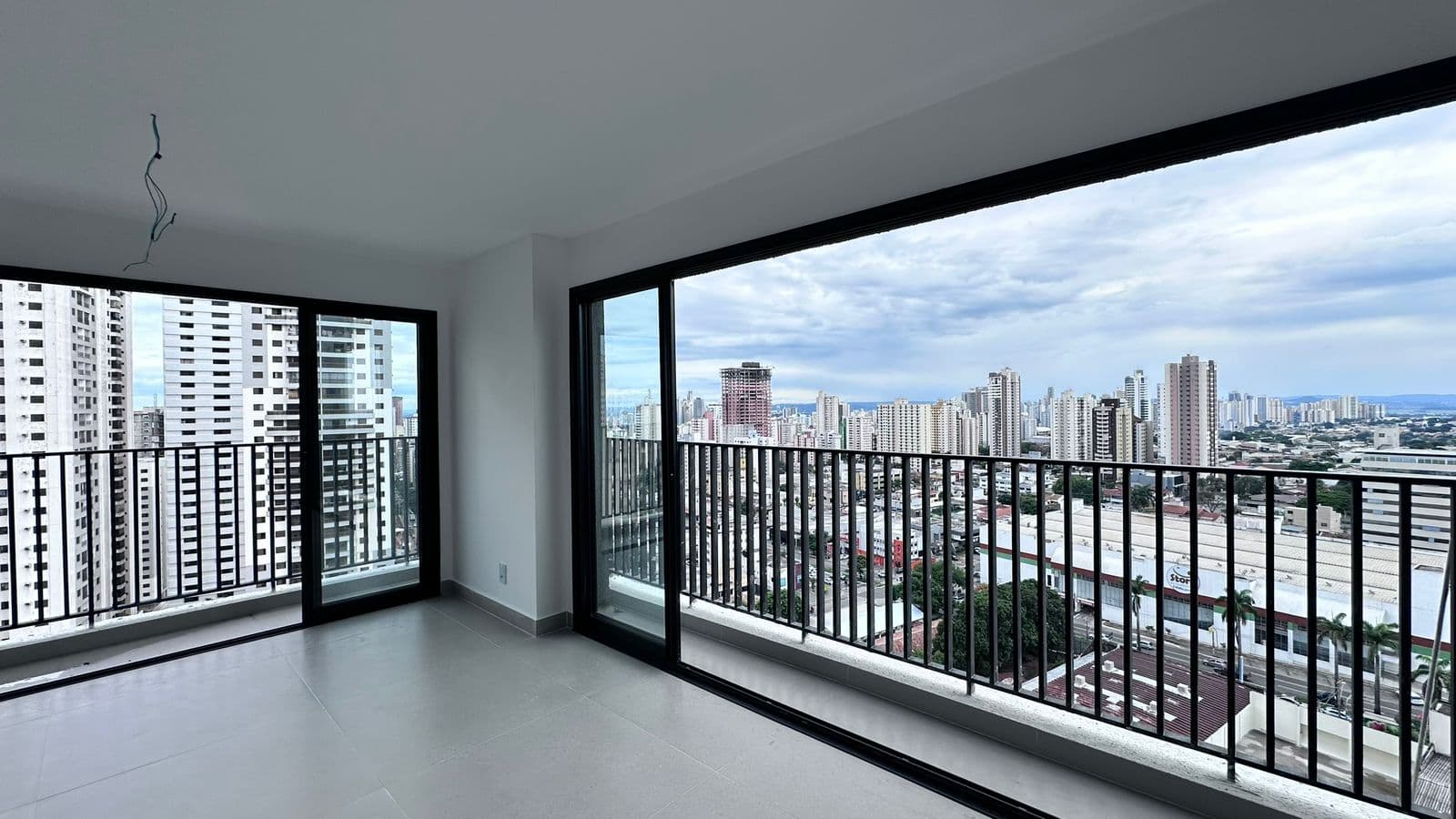 APARTAMENTO 3 SUÍTES SETOR SERRINHA - 02 VAGAS - OPUS TELLURE