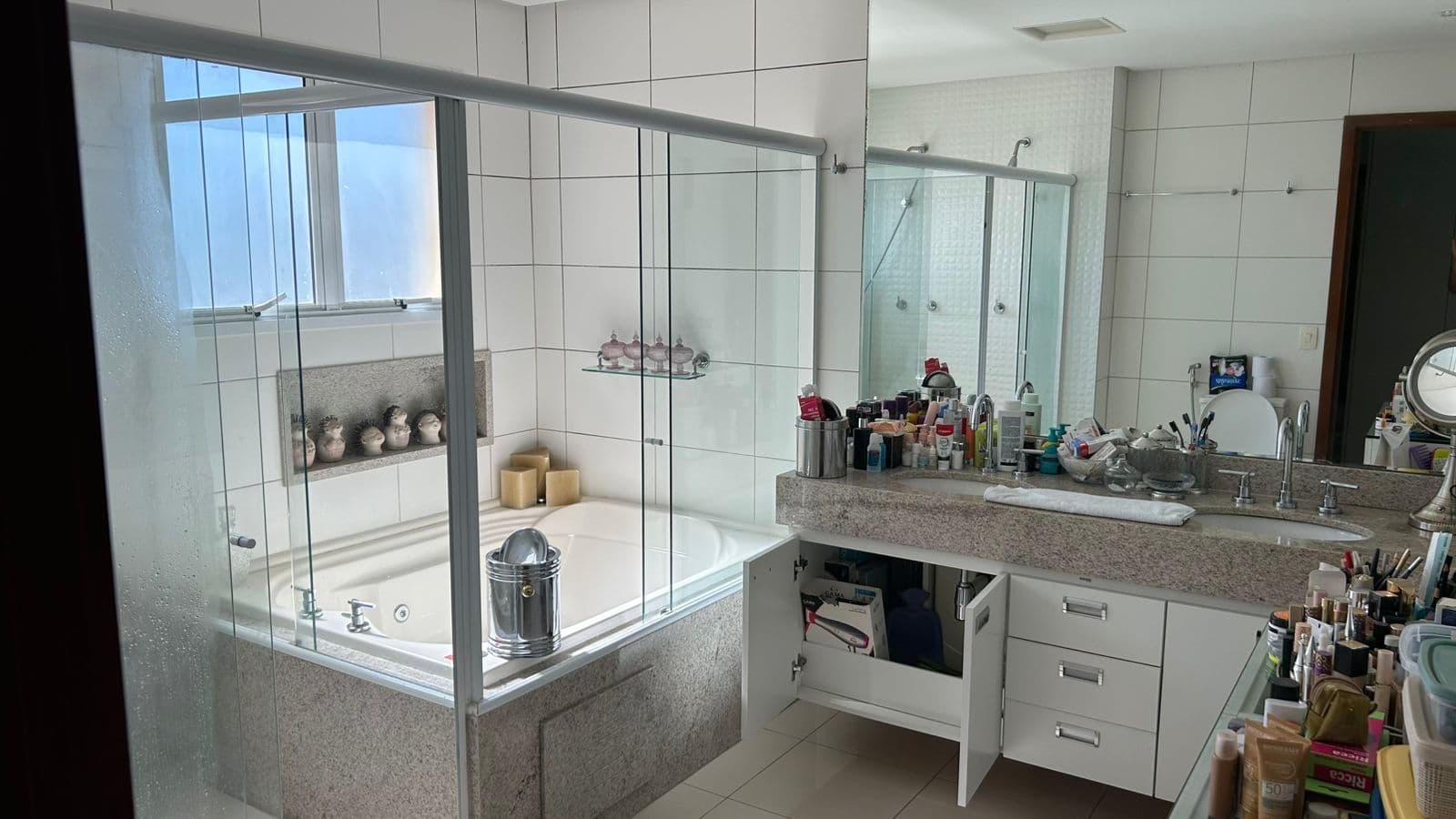 APARTAMENTO 4 SUITES + OFFICE NO JARDIM GOIÁS - MAGNIFIC