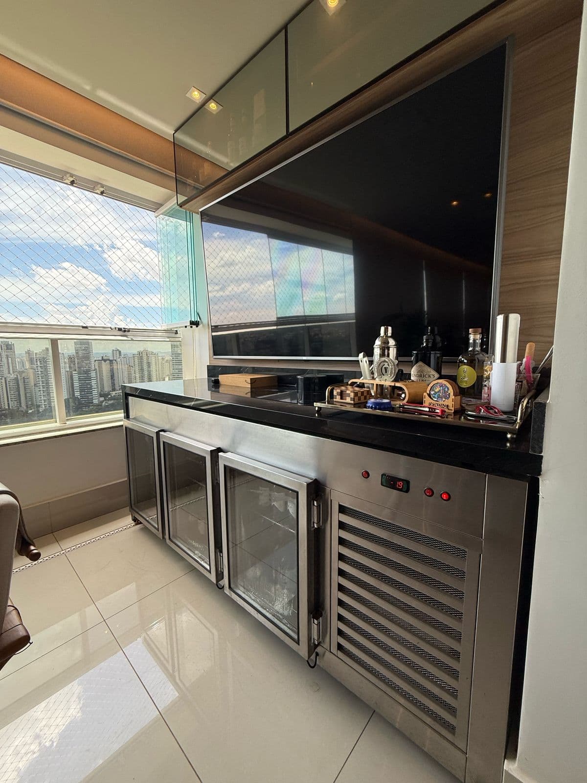 APARTAMENTO 4 SUITES PLENAS NO SETOR OESTE - POEME LAGO DAS ROSAS