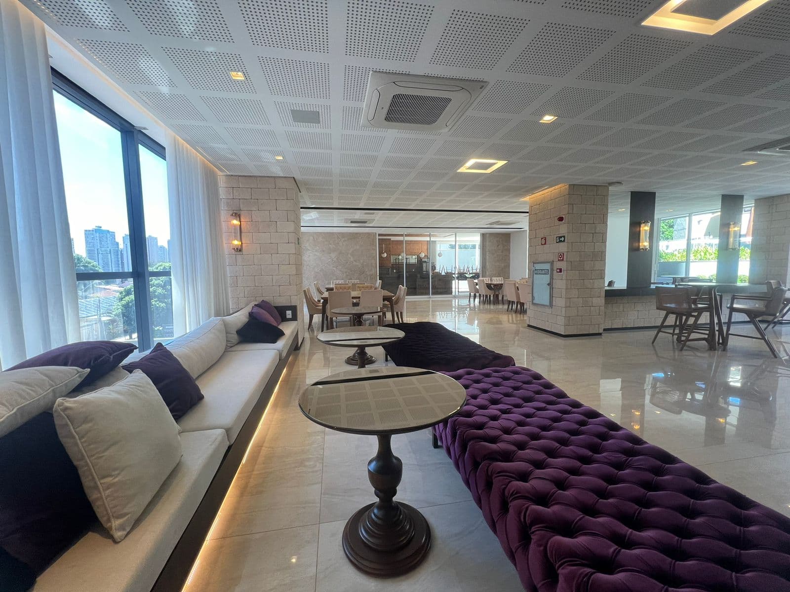 APARTAMENTO 4 SUITES - SETOR NOVA SUIÇA- MOBILIADO E DECORADO - KINGDOM PARK