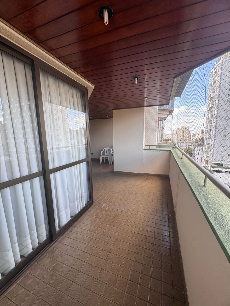 APARTAMENTO 5 QUARTOS E 2 SUITES NO SETOR OESTE - EDIFÍCIO KALLINAN