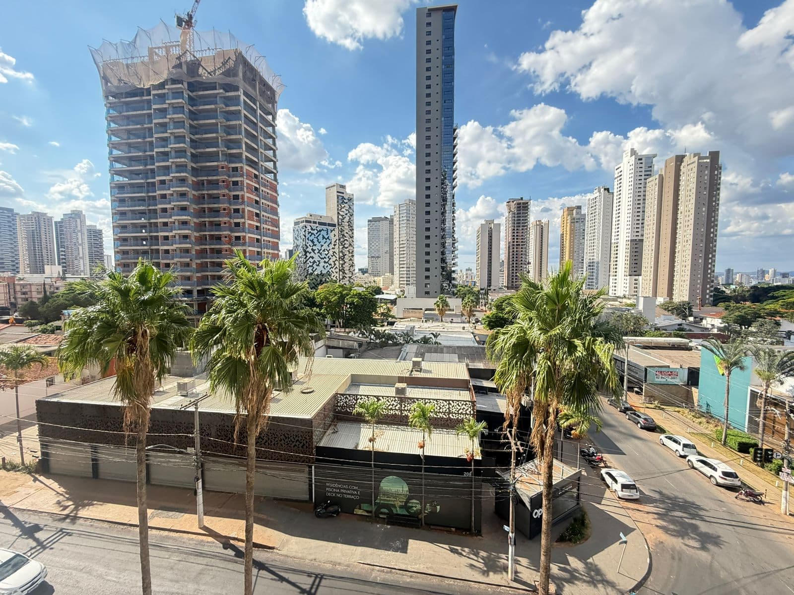 APARTAMENTO PENTHOUSE 3 SUITES NO SETOR MARISTA COM PISCINA - GYRO ROOFTOP