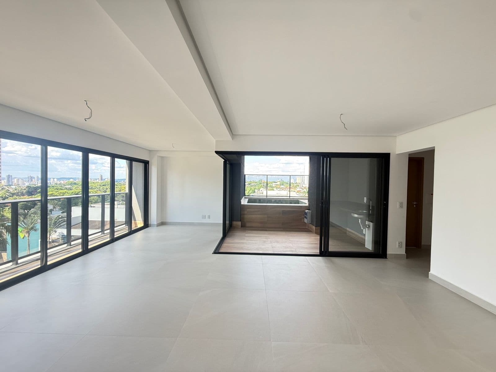 APARTAMENTO PENTHOUSE 3 SUITES NO SETOR MARISTA COM PISCINA - GYRO ROOFTOP