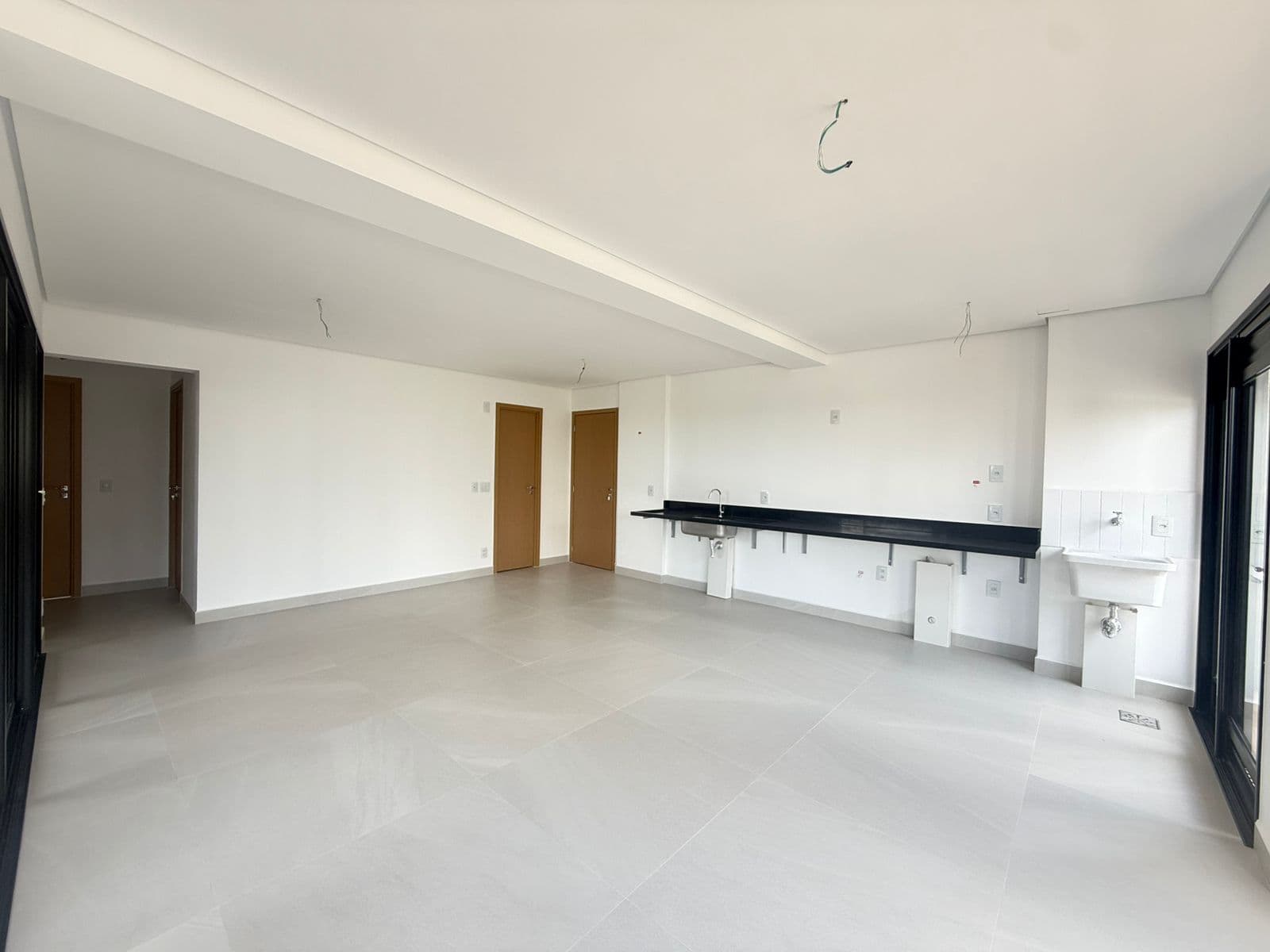 APARTAMENTO PENTHOUSE 3 SUITES NO SETOR MARISTA COM PISCINA - GYRO ROOFTOP