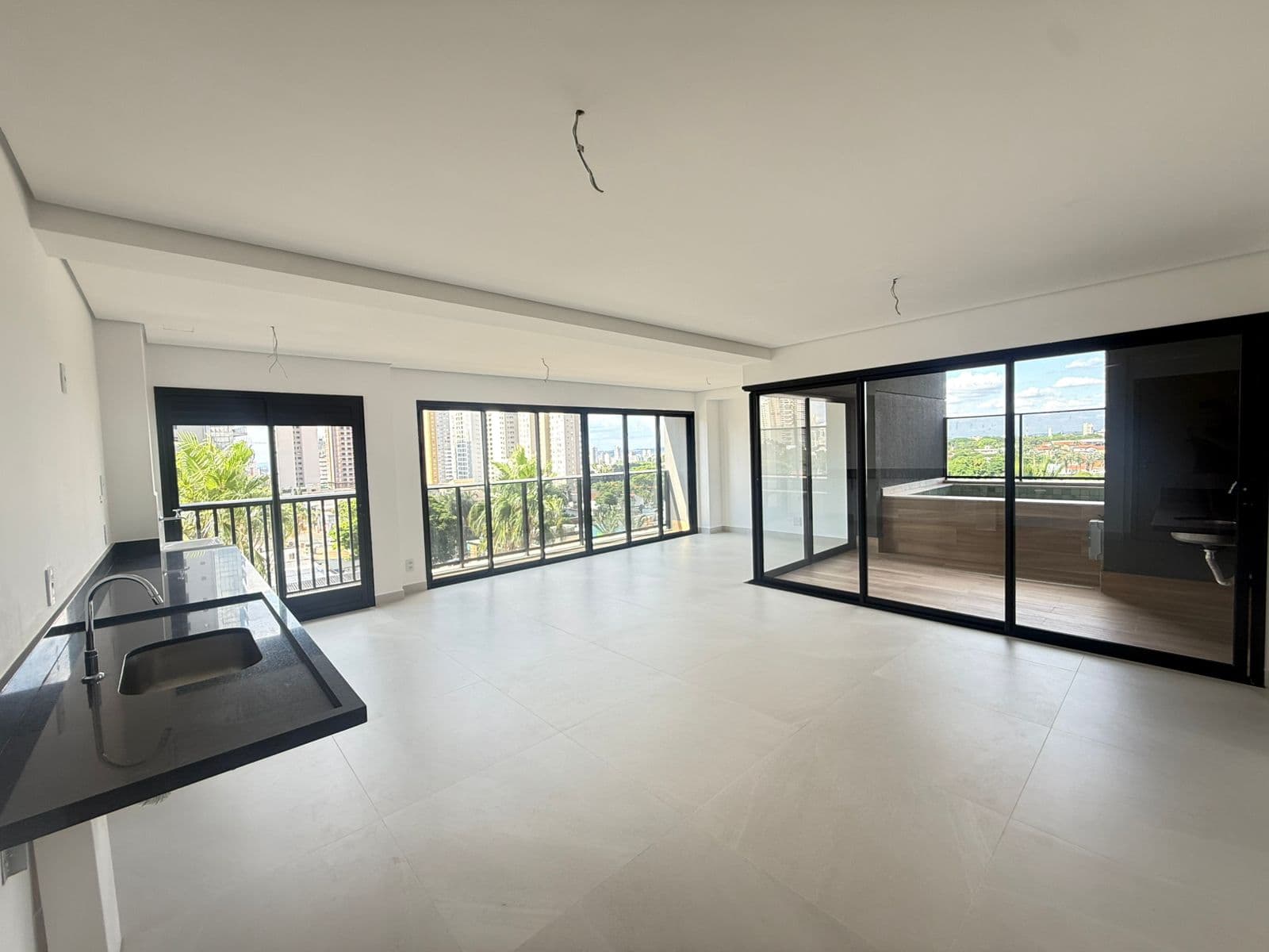 APARTAMENTO PENTHOUSE 3 SUITES NO SETOR MARISTA COM PISCINA - GYRO ROOFTOP