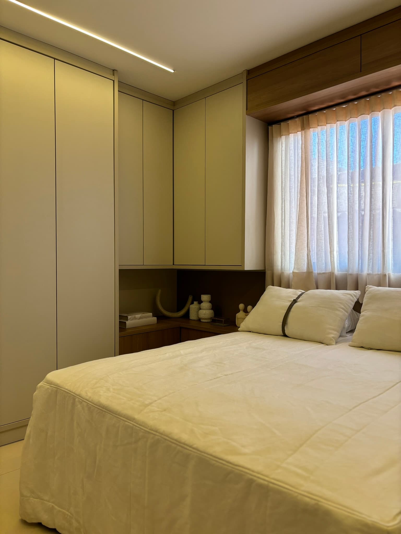 APARTAMENTO VILA ROSA 2 QUARTOS E SUITE - AZALEIA