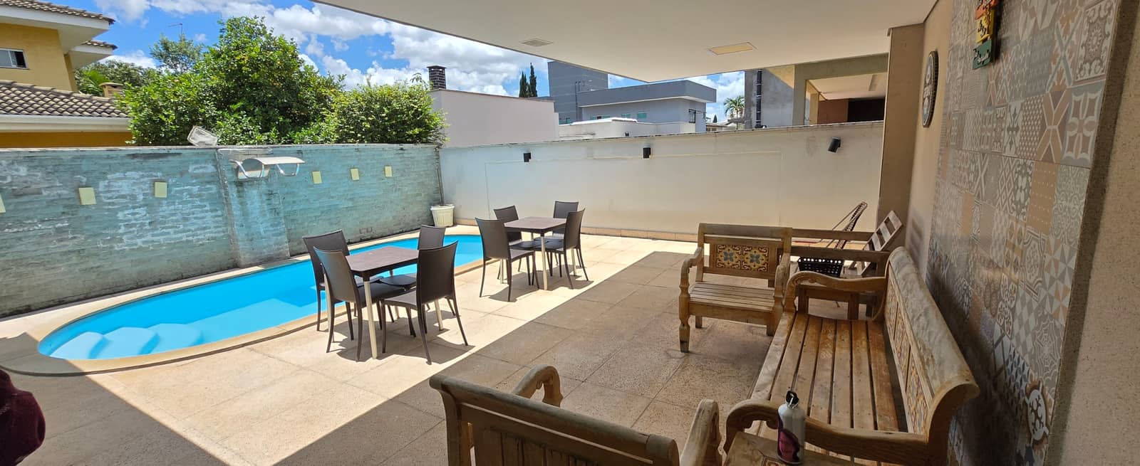 CASA SOBRADO 5 QUARTOS SENDO 4 SUITES - JARDINS MÔNACO SOBRADO DE LUXO