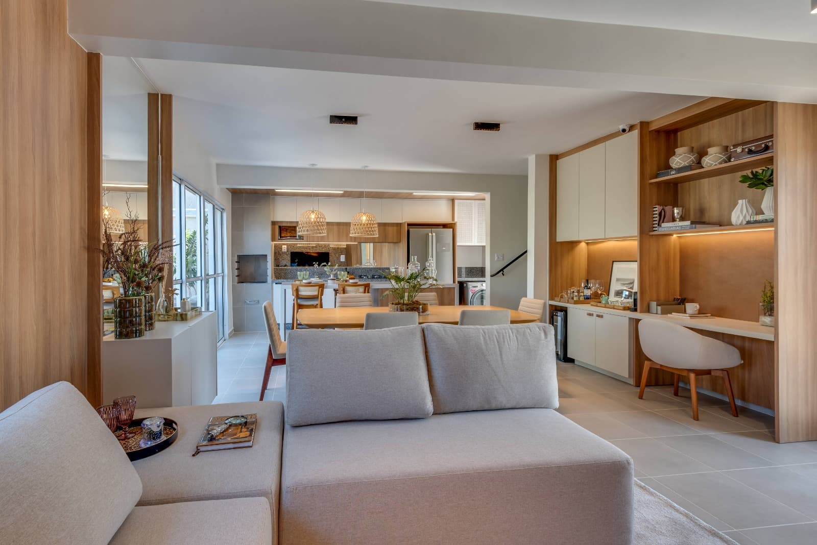 CASA SOBRADO CONDOMINIO 3 SUITES - CONJ. RESIDENCIAL STORIL - JARDINS CANNES